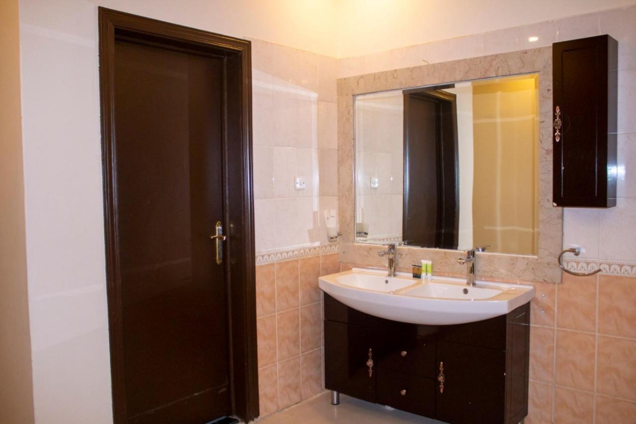 Aparthotel ال متعب سويتس الفلاح 1 Rijád Exteriér fotografie