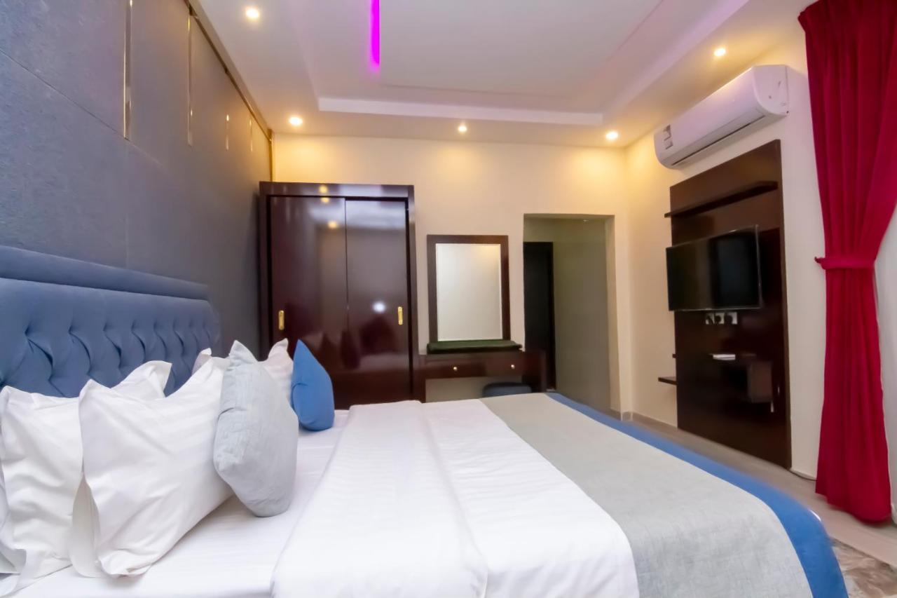 Aparthotel ال متعب سويتس الفلاح 1 Rijád Exteriér fotografie