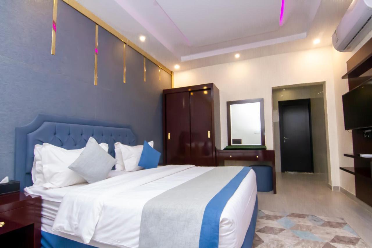Aparthotel ال متعب سويتس الفلاح 1 Rijád Exteriér fotografie