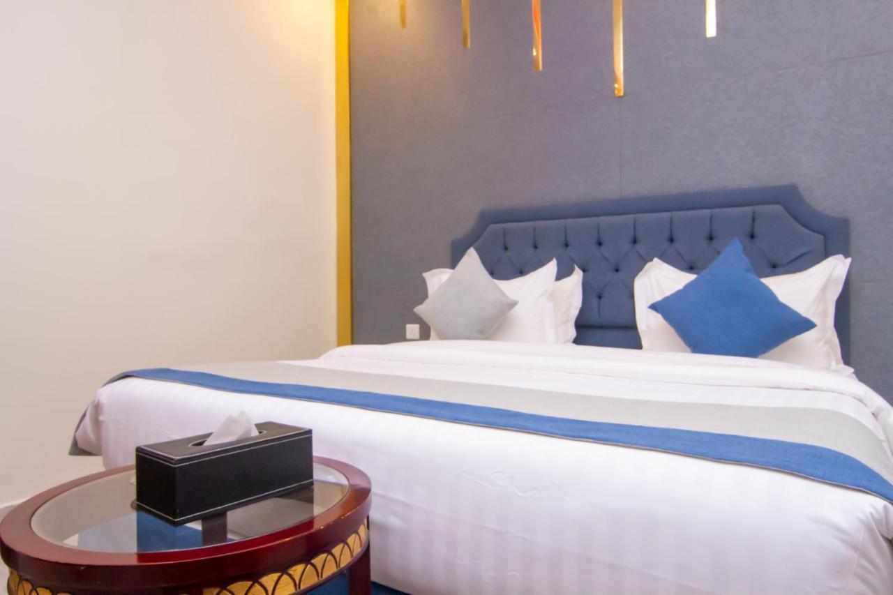 Aparthotel ال متعب سويتس الفلاح 1 Rijád Exteriér fotografie