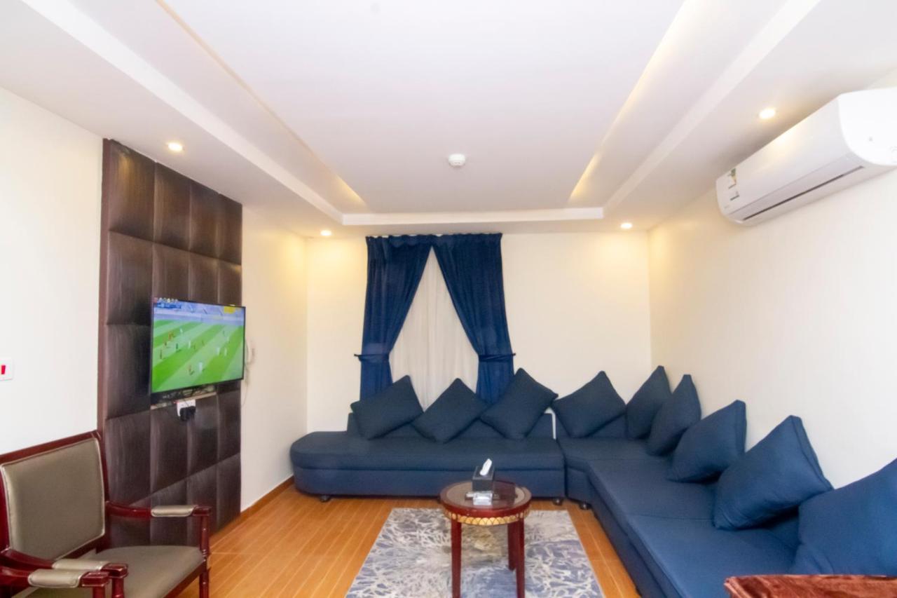 Aparthotel ال متعب سويتس الفلاح 1 Rijád Exteriér fotografie