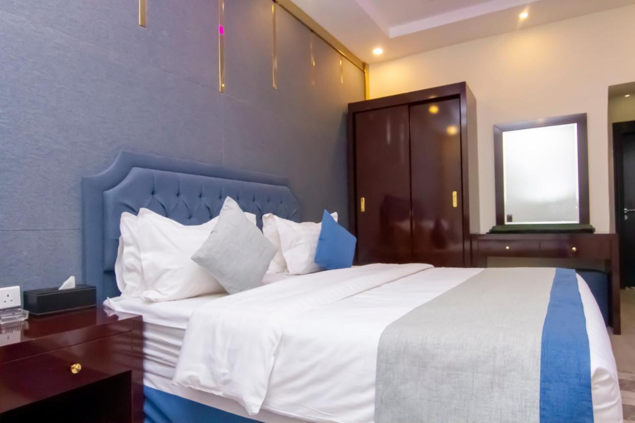 Aparthotel ال متعب سويتس الفلاح 1 Rijád Exteriér fotografie